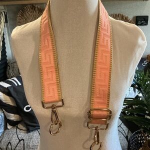 Peach and Gold Adjustable Strap with Crystal clips NWOT